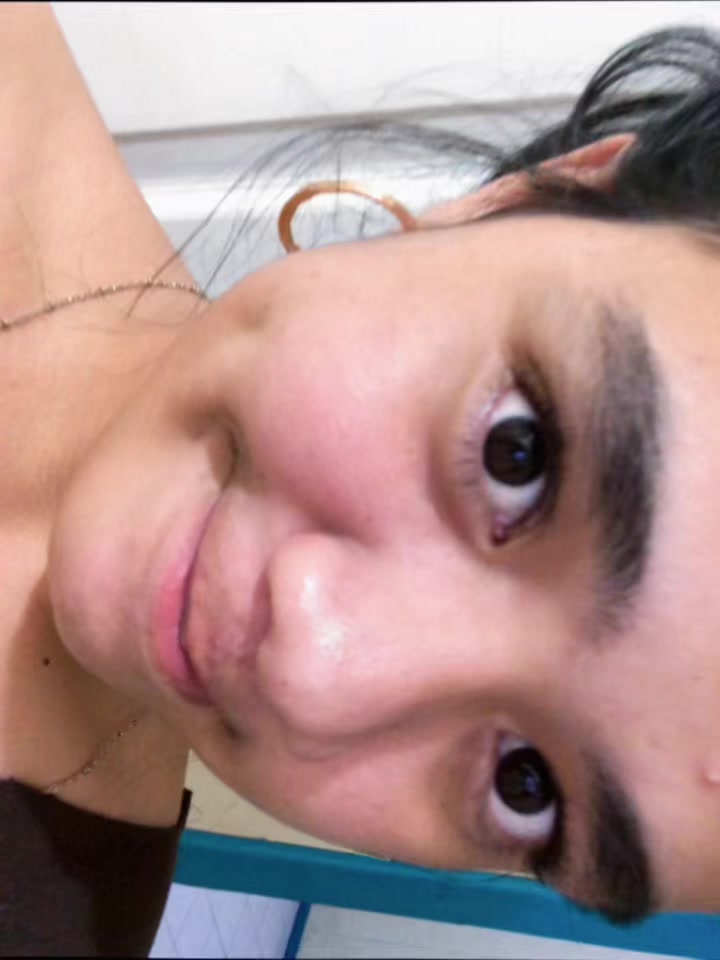@Kavie_09
