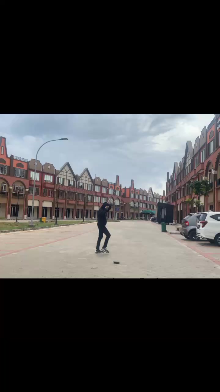@yariz