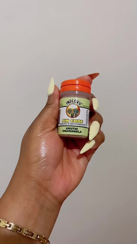 @QueenCee