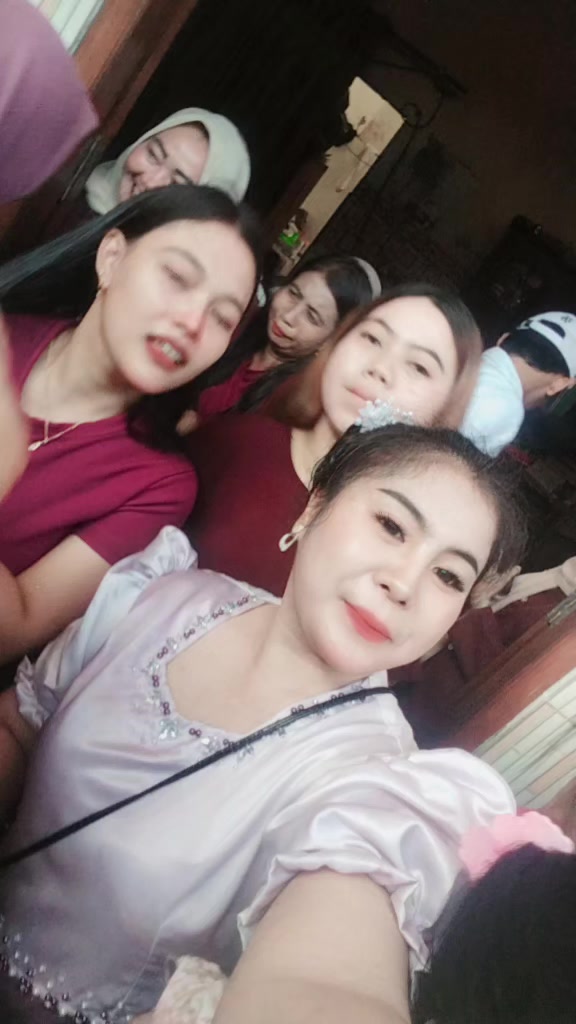 @Vikha230