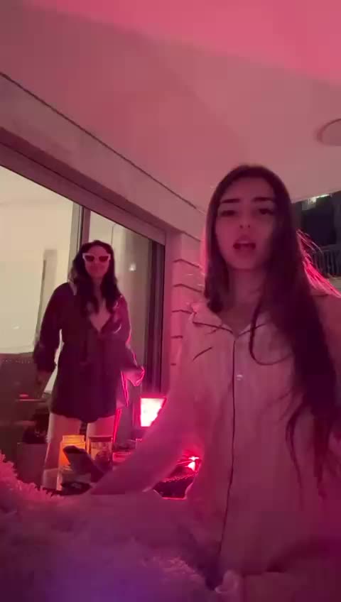 @אַיָּה