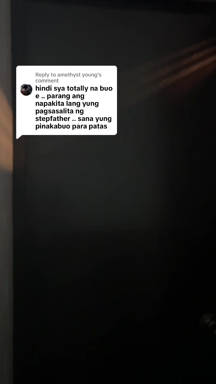 @livingwiththeplottwist