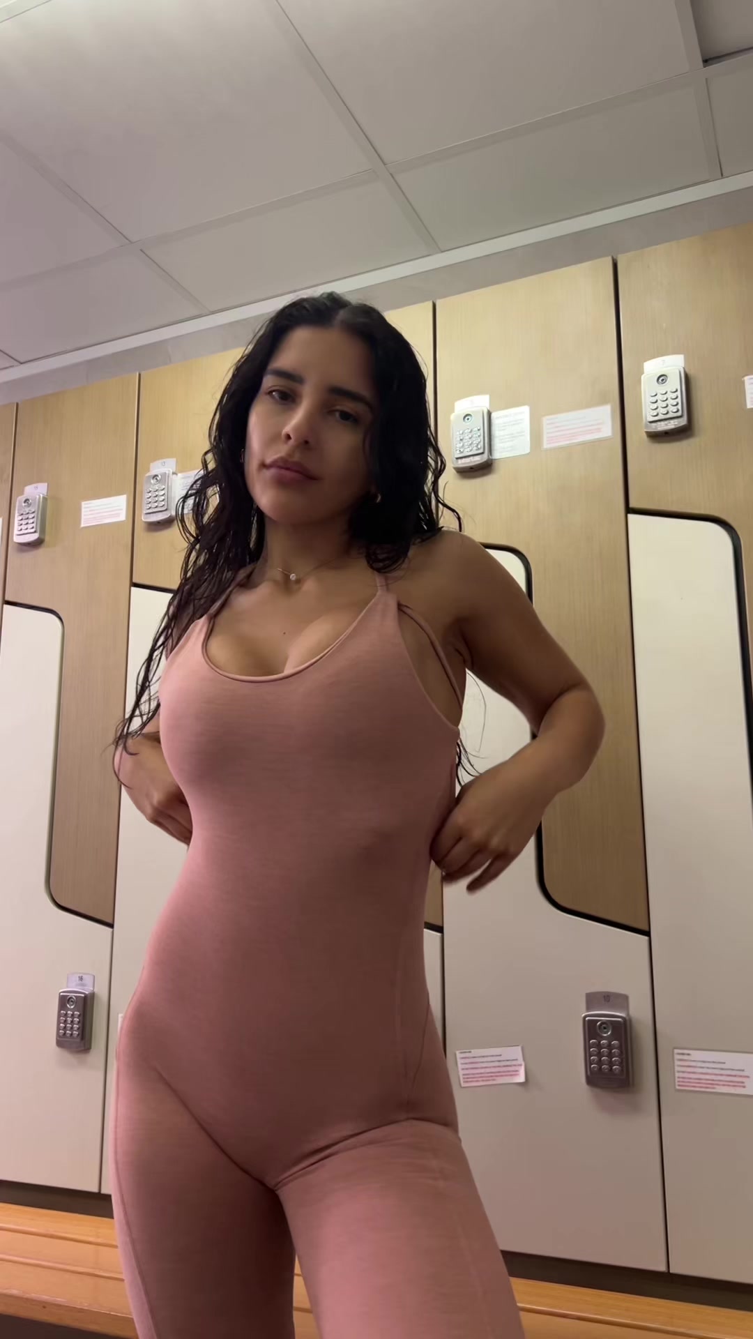 @HeyB