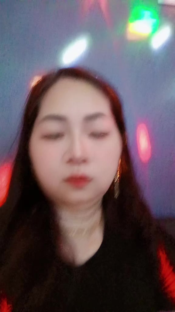 @Mai Thị Hà