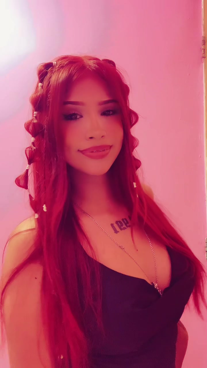 @𝕵𝖔𝖍𝖊𝖑𝖞_𝖔𝖋𝖎𝖈𝖎𝖆𝖑🦋.