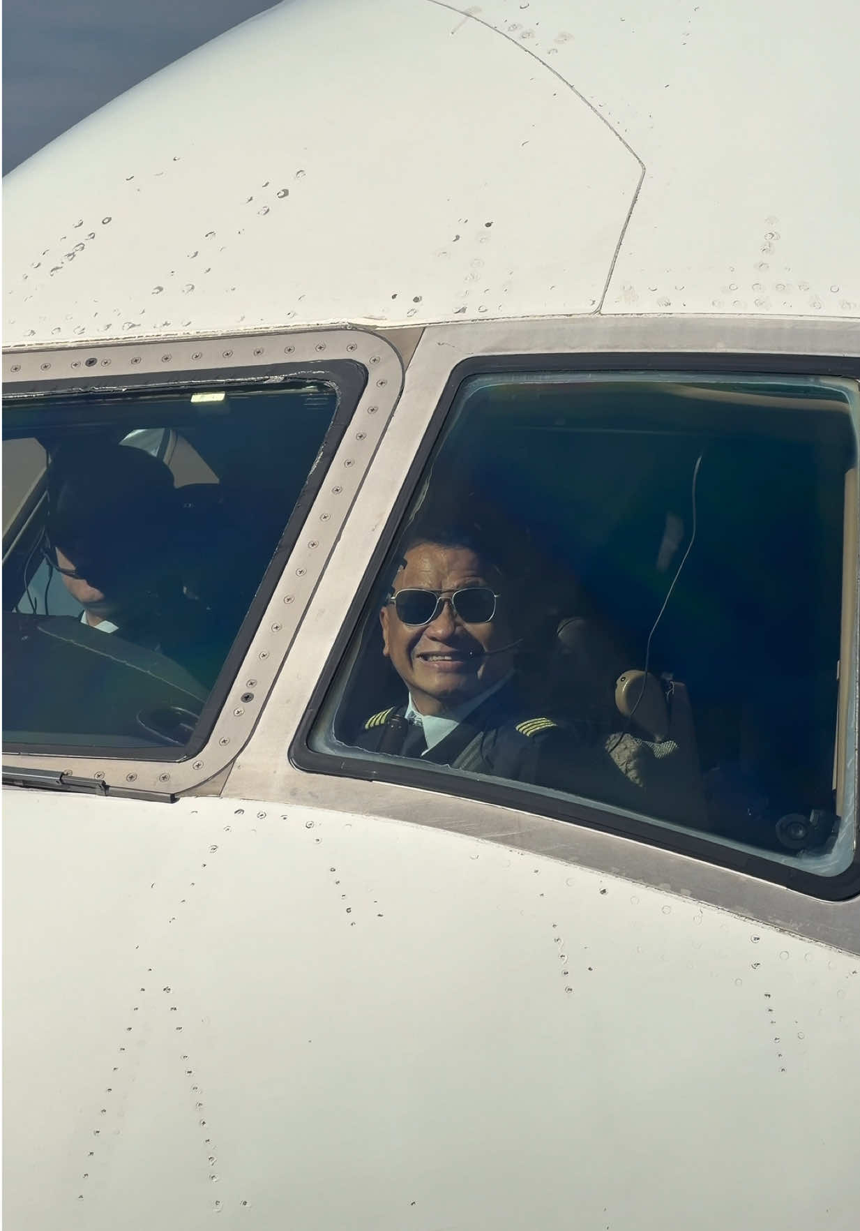 @aviatewithjosh | pilot in 🇺🇸