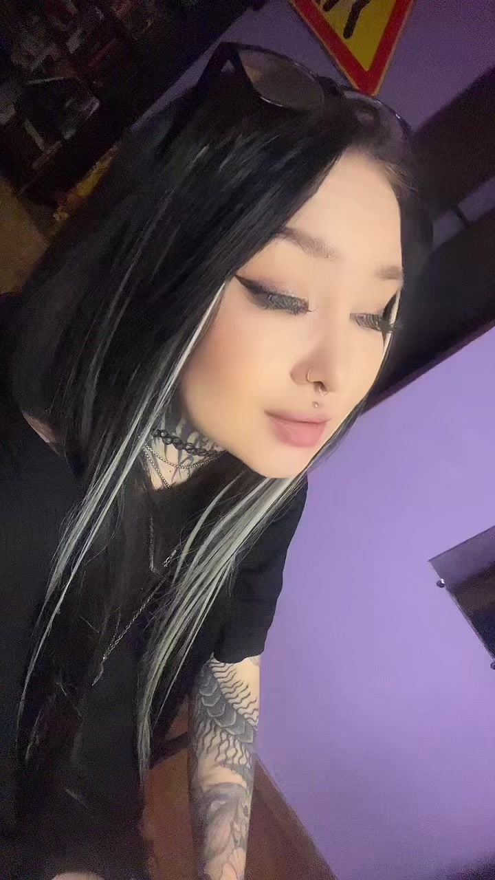 @Евдоша🖤
