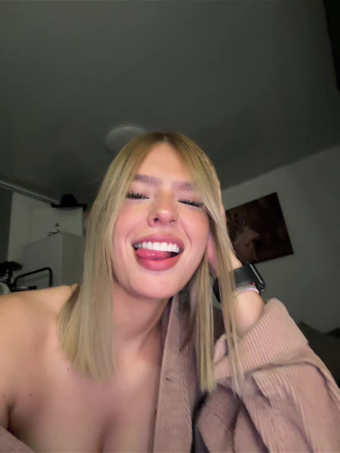 @Isagav15