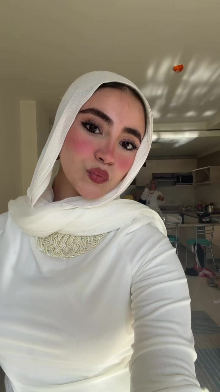 @LOZAA