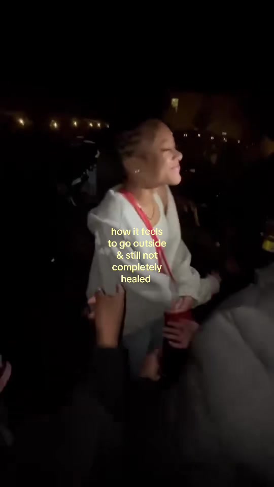 @️