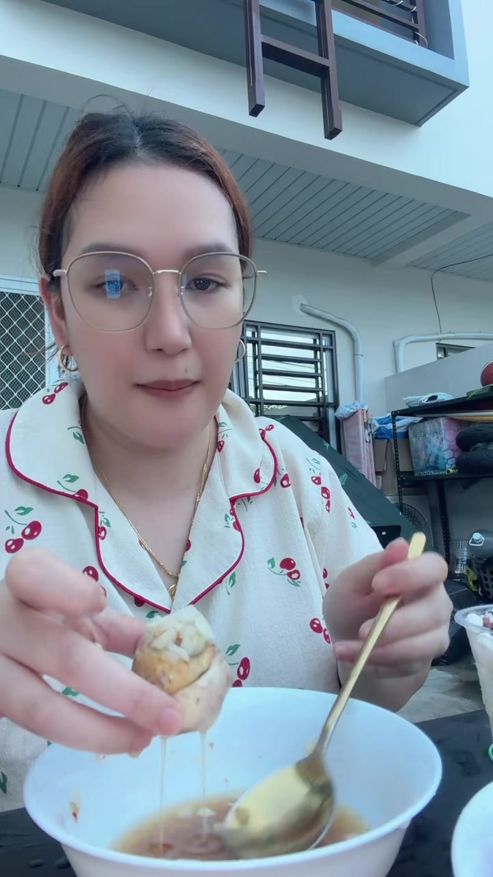 @Momshie Joana