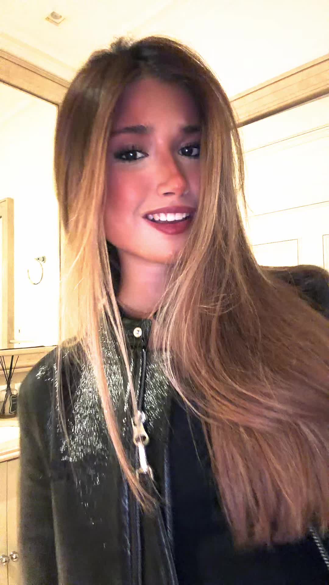 @victoriacjoiozo