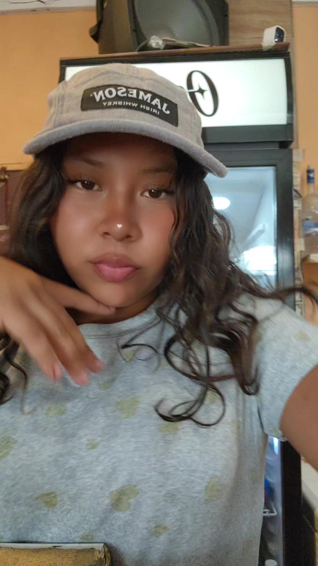 @𝐾𝑎𝑡𝑦_𝑆𝑎𝑛𝑐ℎ𝑥𝑧.👩🏾&zwj;🦱