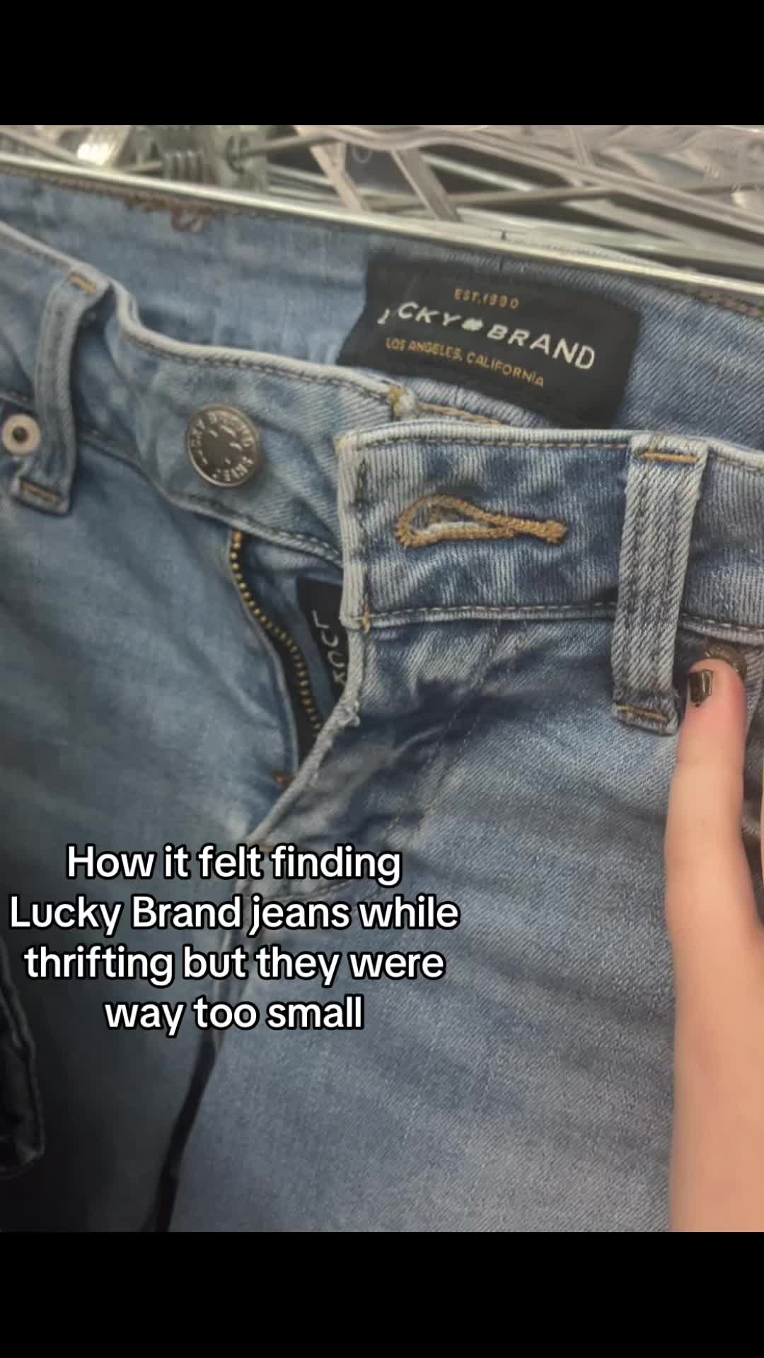 @𝐀яƗ𝐍 ༘࿐ᶻ 𝗓 𐰁
