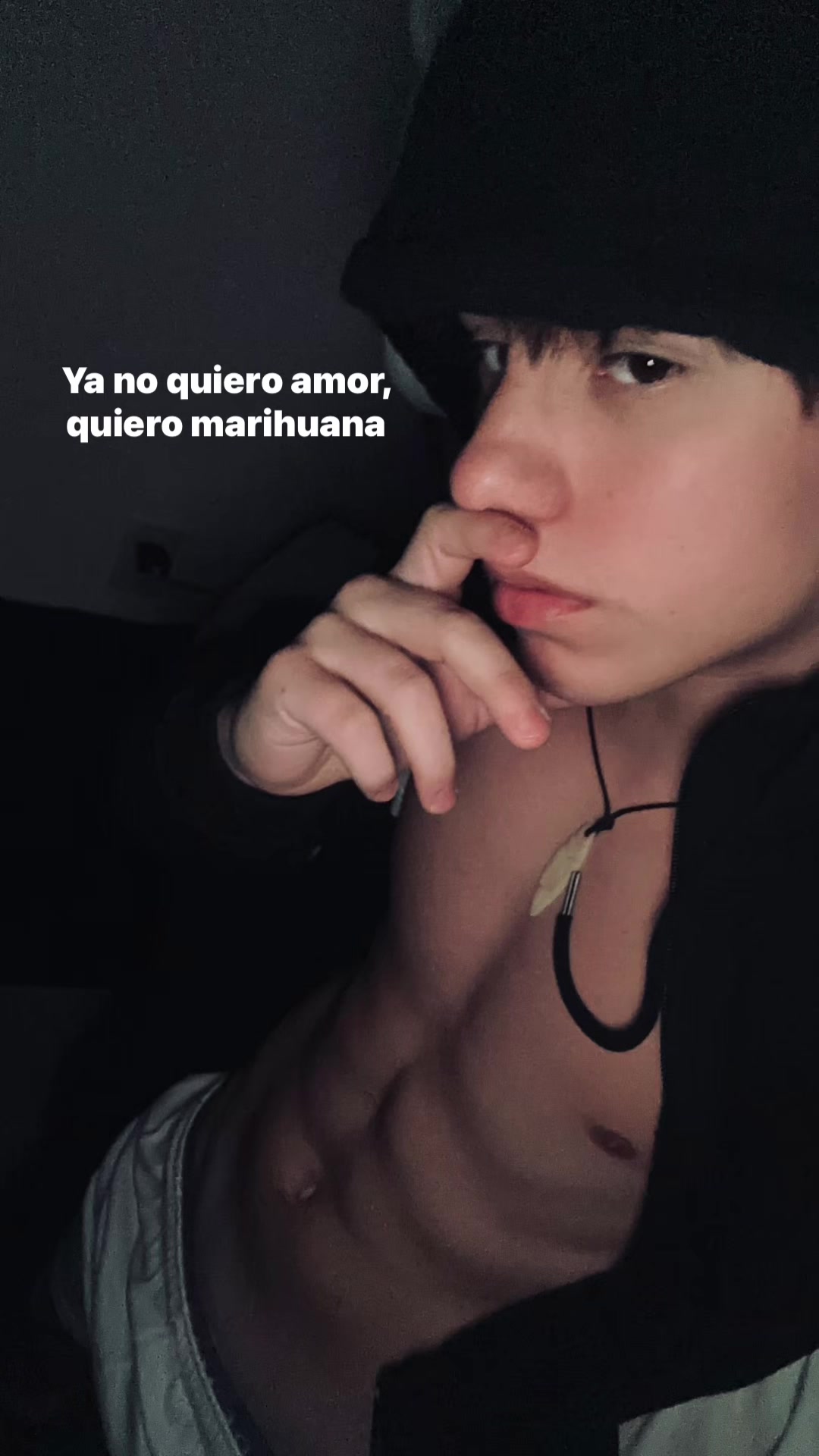 @𝙀𝙢𝙞𝙡𝙞𝙖𝙣𝙤𝙤𝙜𝙡 🕷️