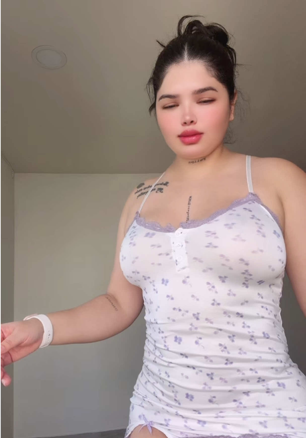 @𝔏𝔬𝔲𝔦𝔰𝔞