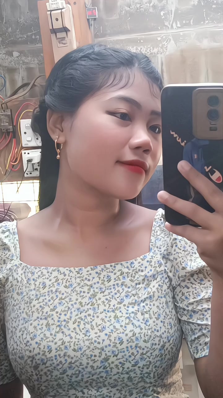 @Hnin Mooh Mooh Khing🖤