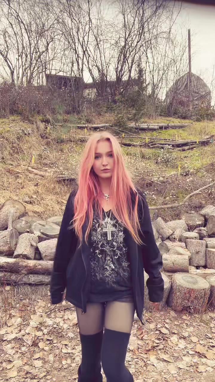 @lo