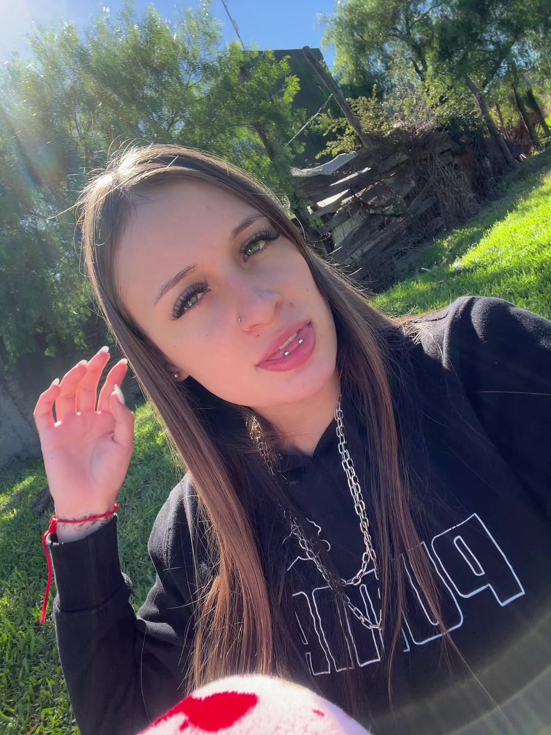 @yaanniittaa