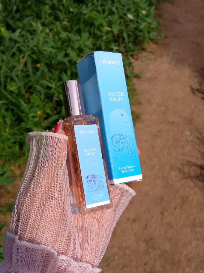 @𓍯⊹lyn𓆩𓆪