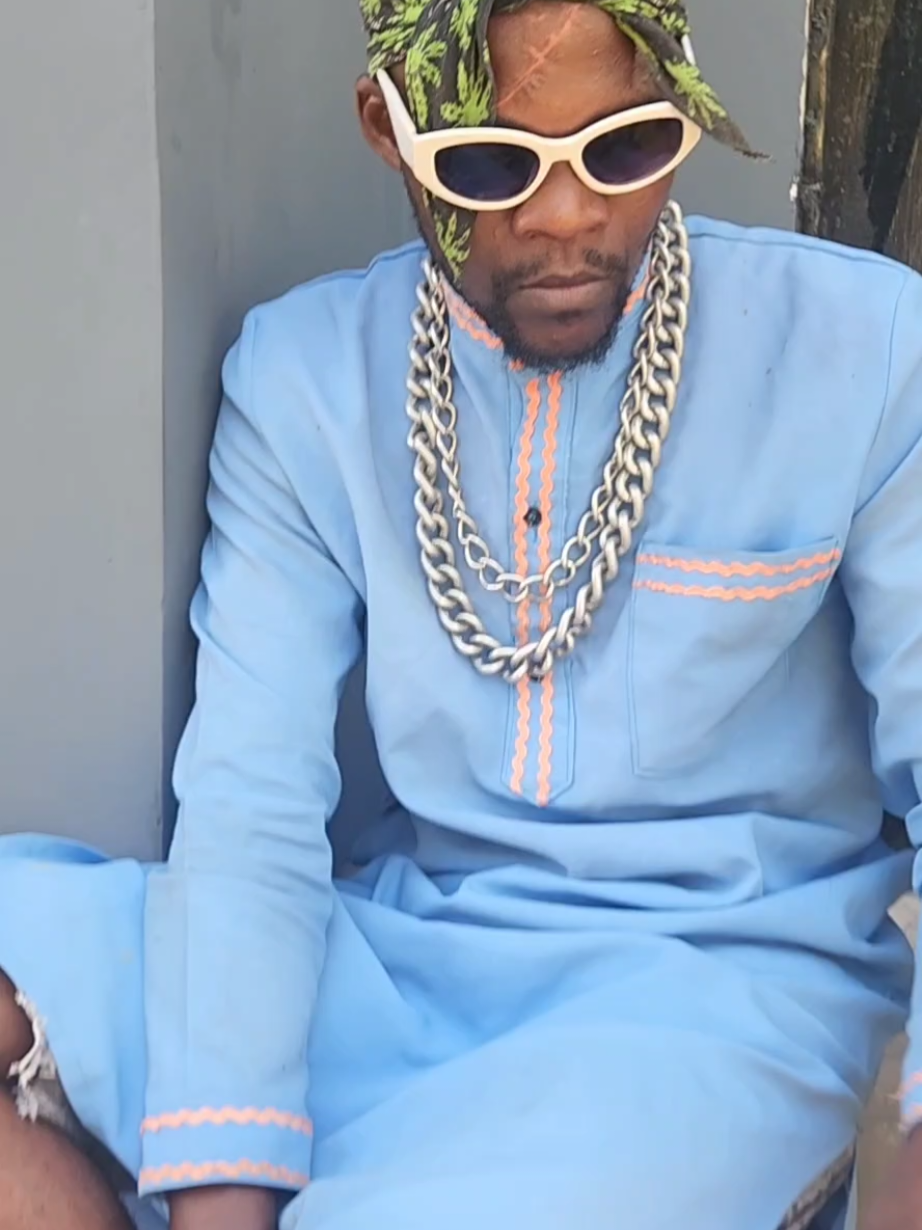 @Officiallkuryaboy