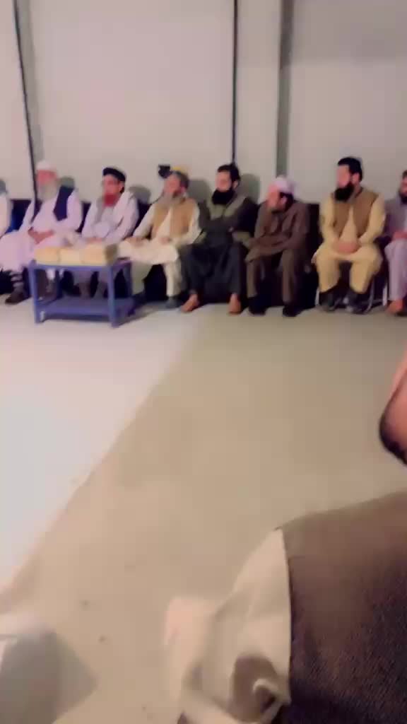 @B A C H A ♥️ ✨️ 💖