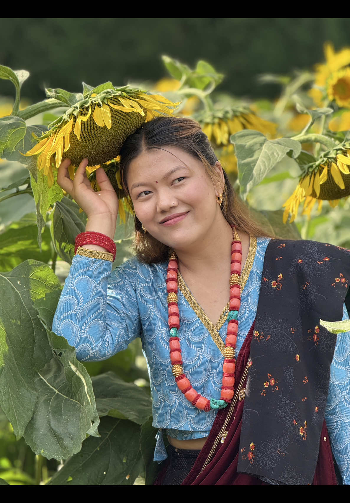 @Bishnu Gurung 👩🏻 ( चिम्मै )