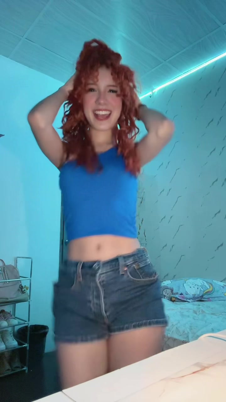 @𝑡𝑖𝑡𝑎