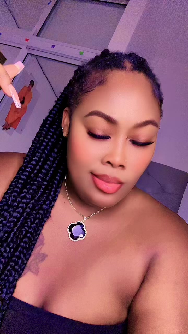 @Witchinamauvais