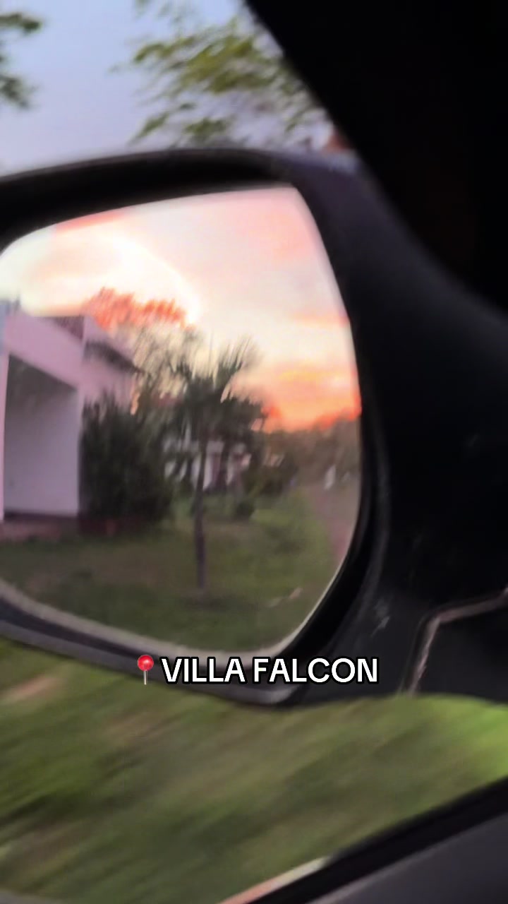 @VILLA FALCON