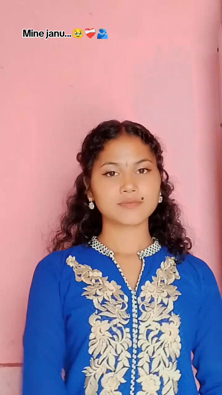 @MUSKAN😊