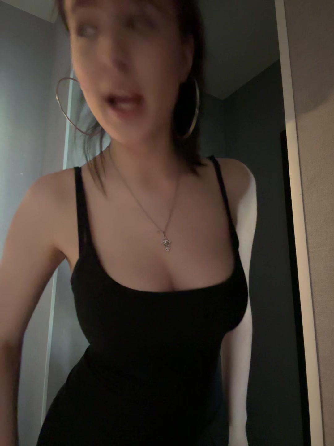 @qwajy