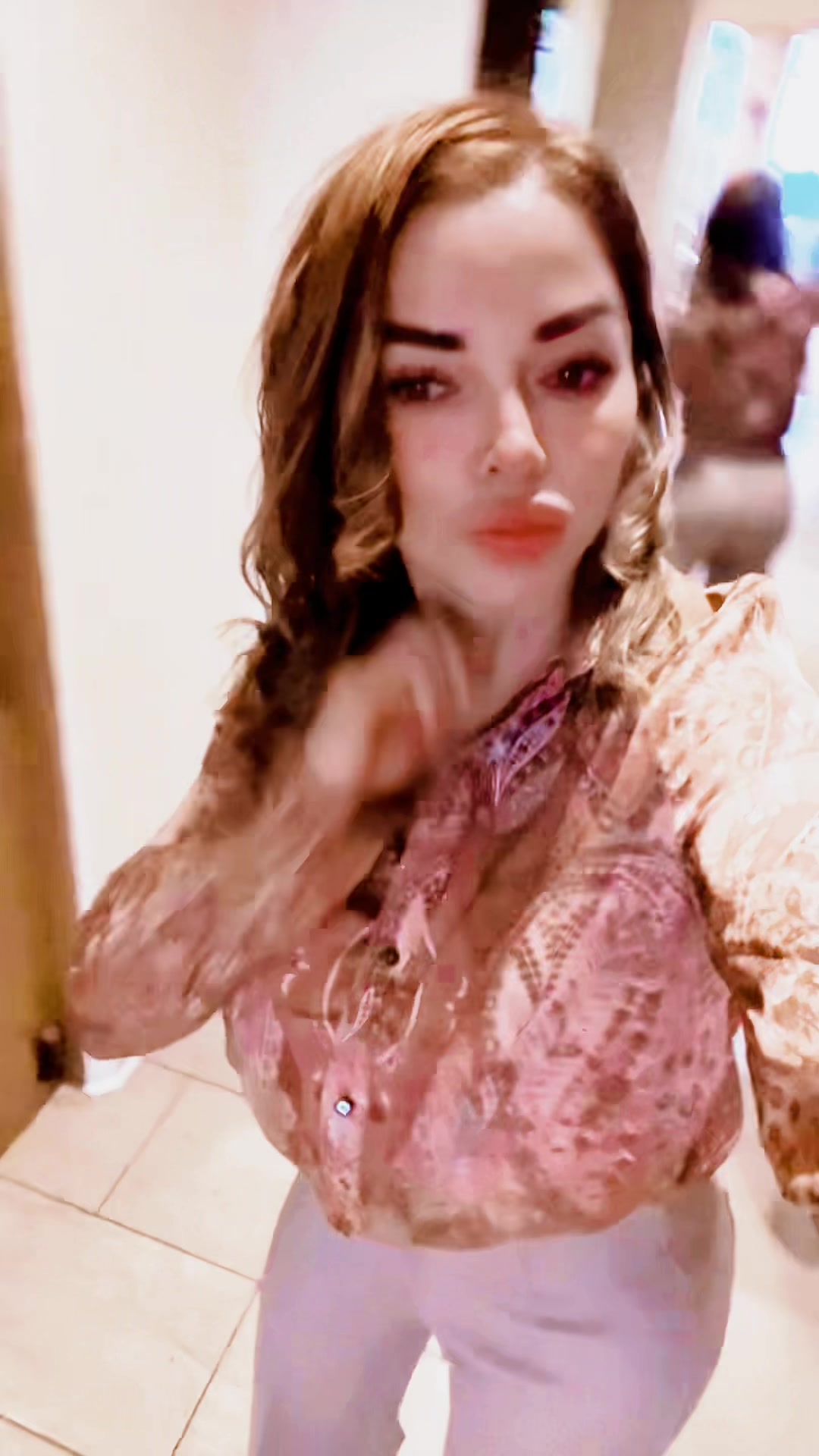 @Maria Estrada