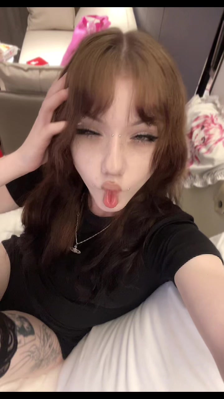 @fuckparad1s3