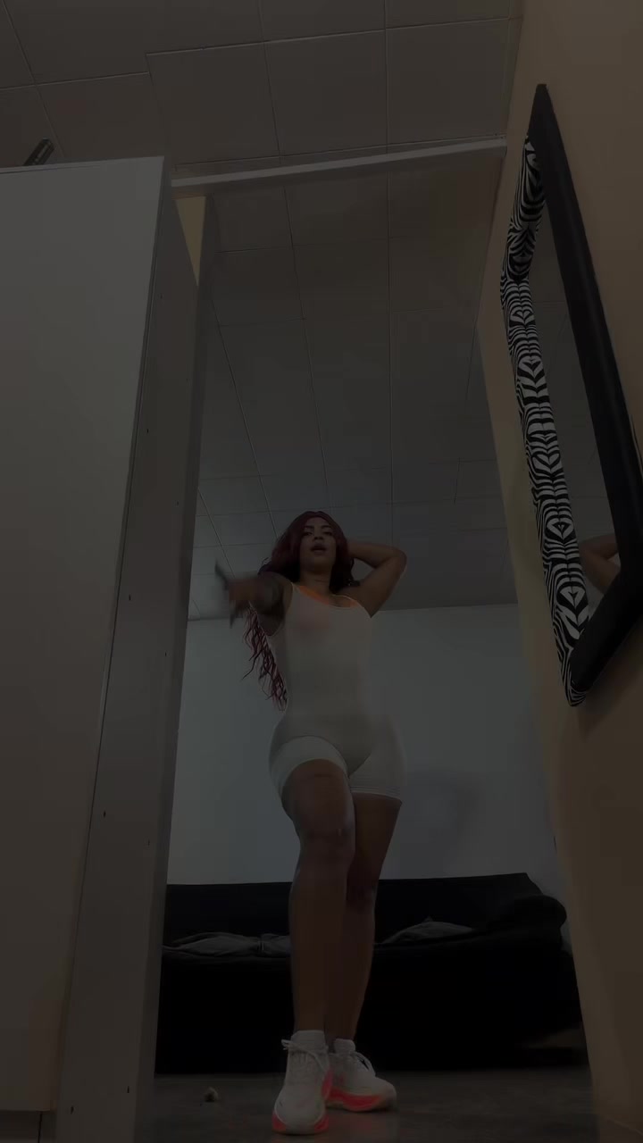 @maurelinda