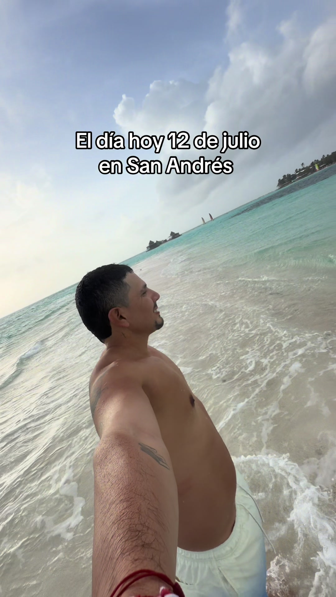 @moiporelmundo🌴🌊🇨🇴