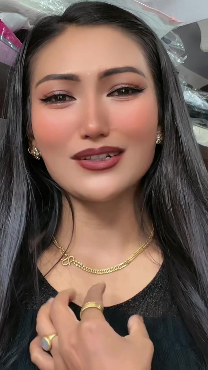 @Amrita...Shrestha...ЁЯЦд