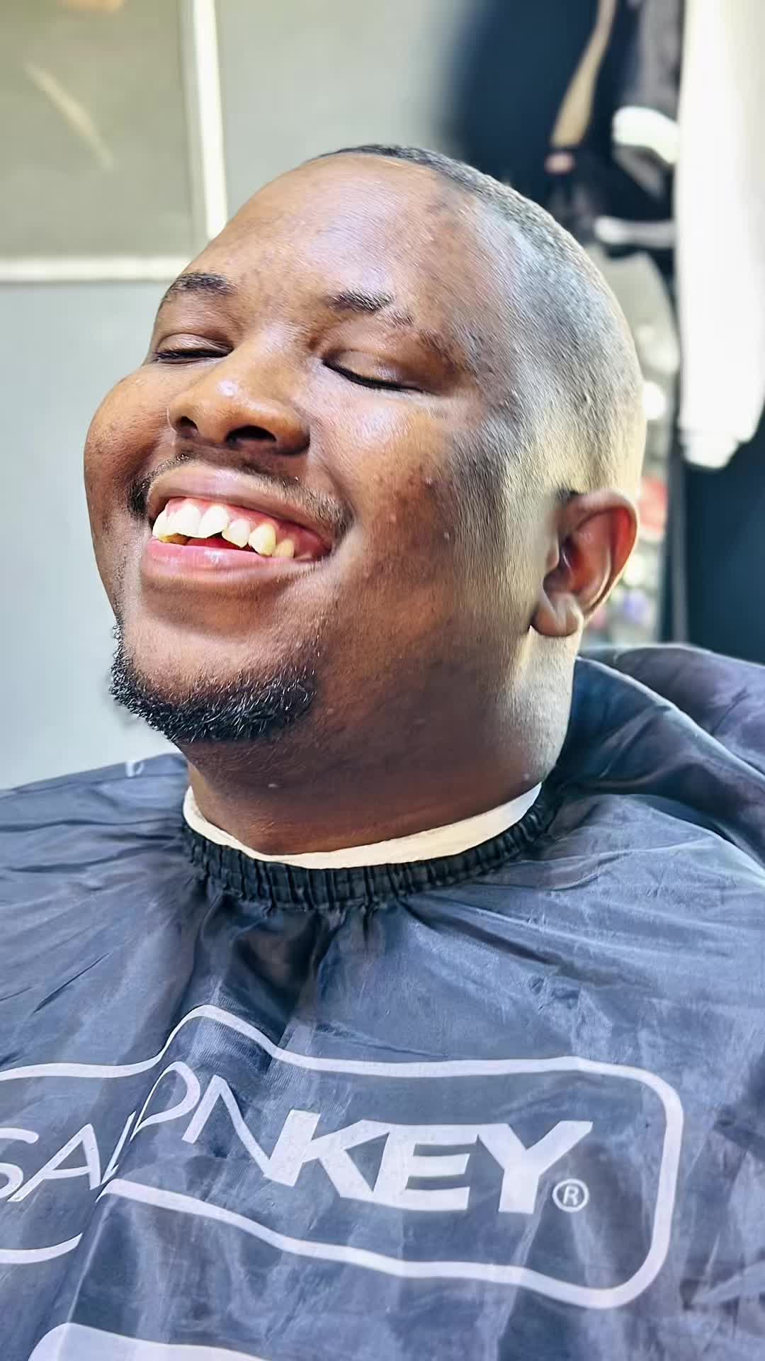 @Tha.DinoEffect