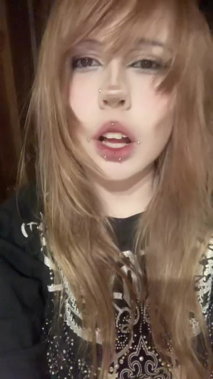 @молее
