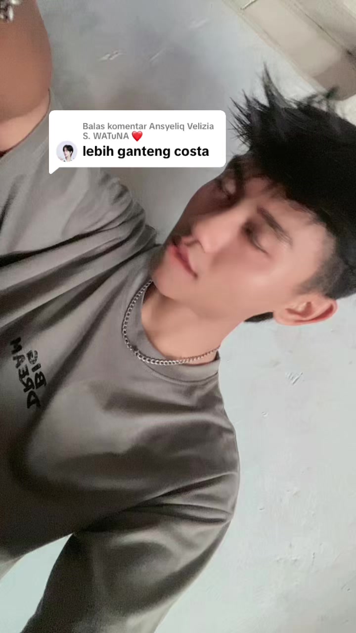 @Dean&radic;