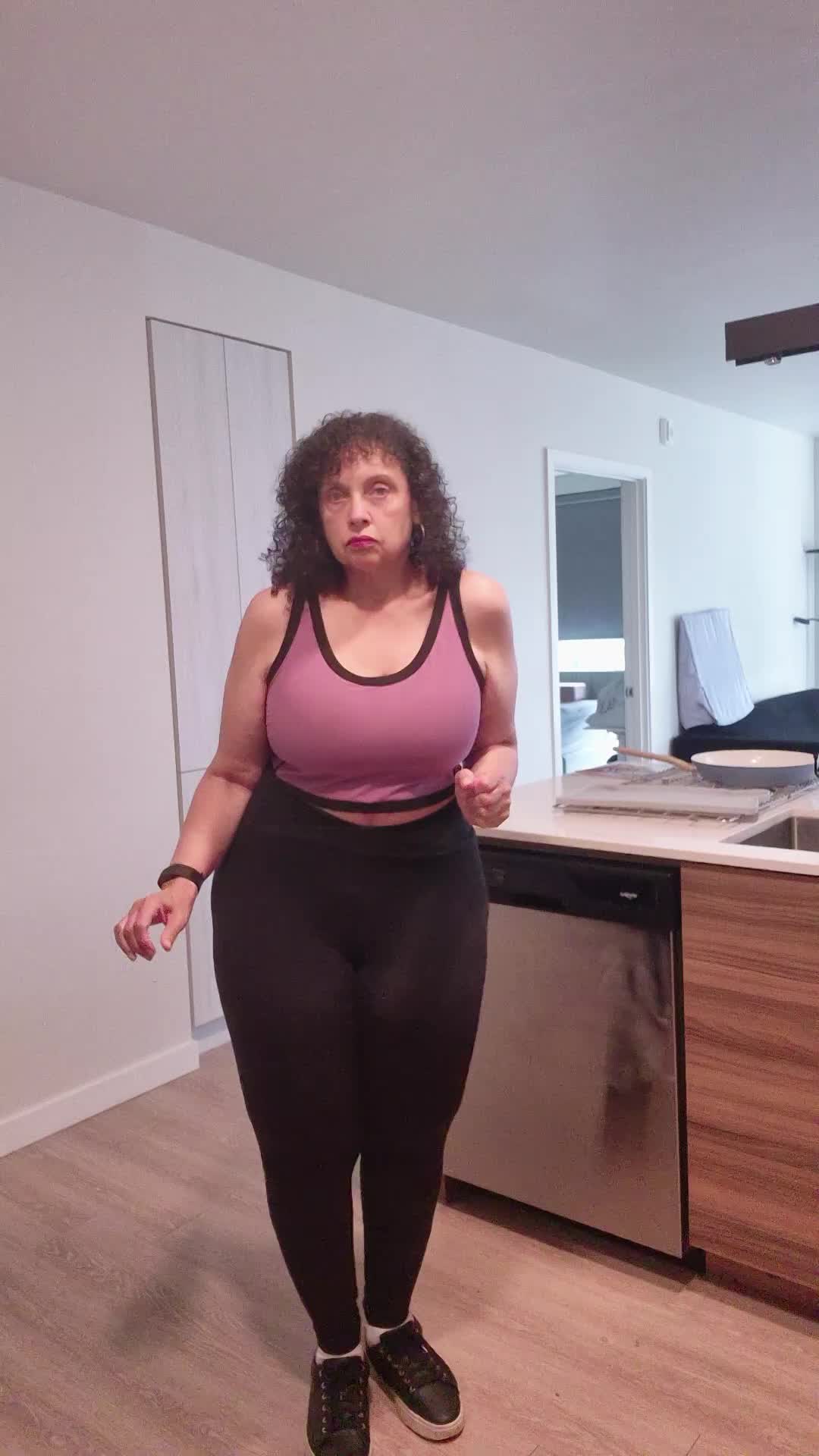 @thislindalife