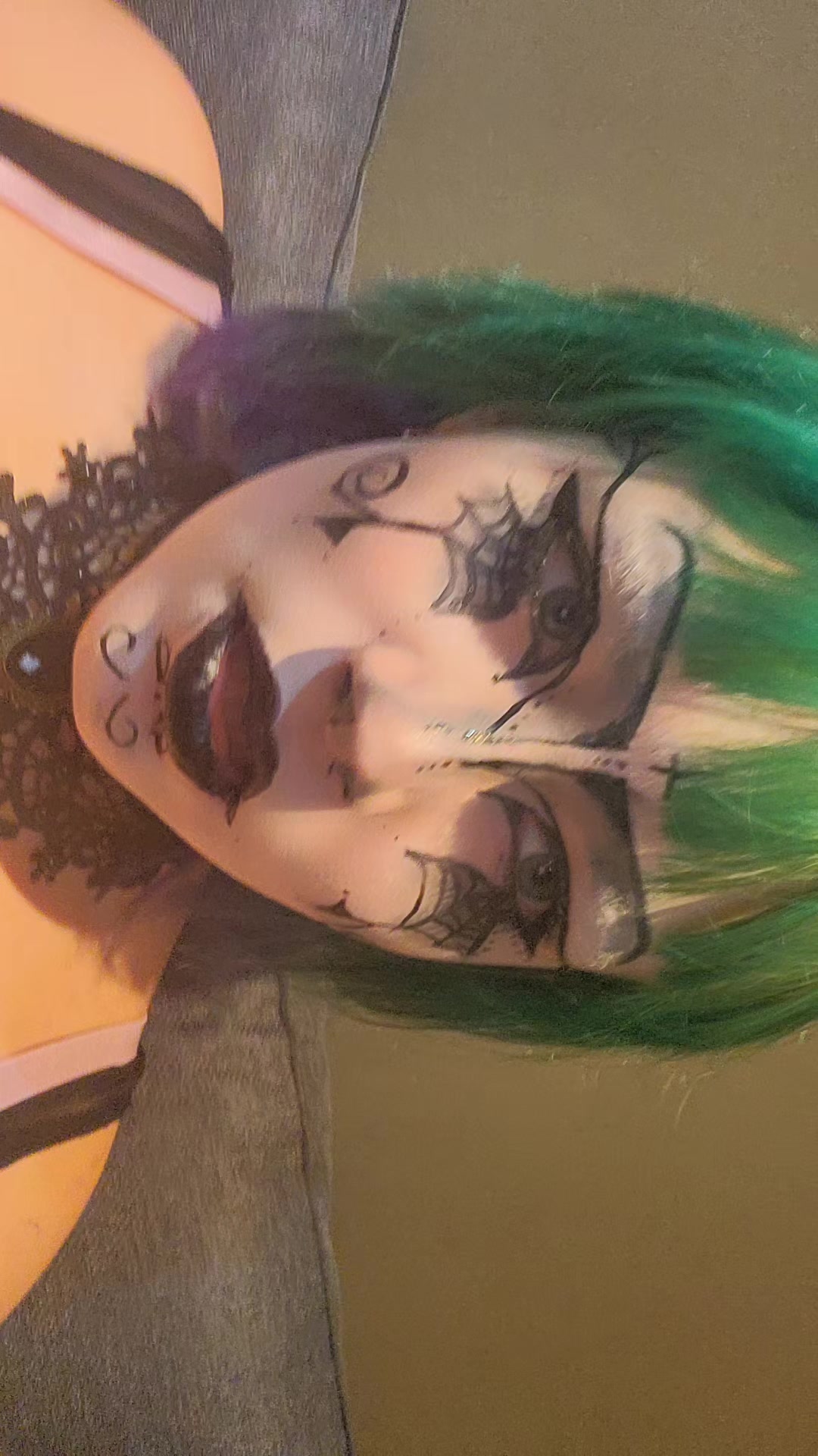@𝓥𝓪𝓷𝓬𝓮 𝓗𝓸𝓹𝓹𝓮𝓻