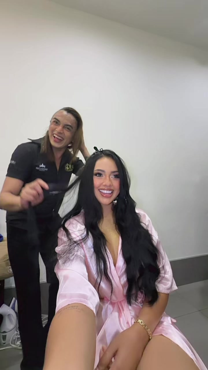 @Kennia Mondragon 👑🇭🇳