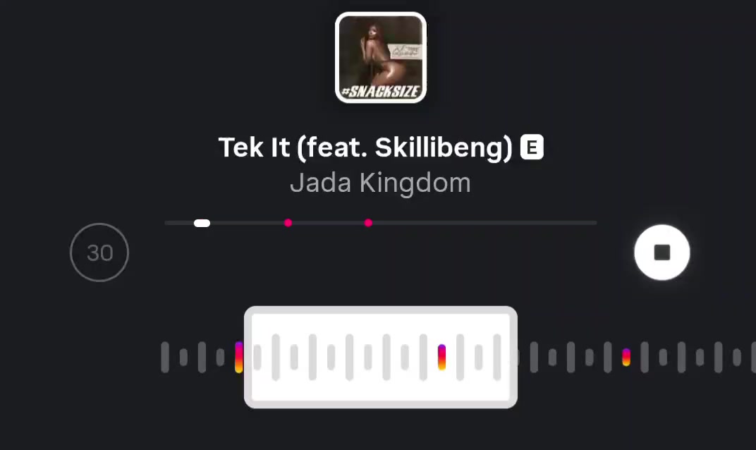 @🦦