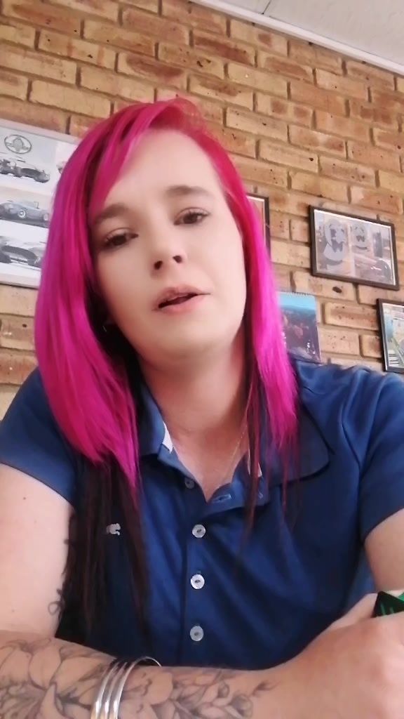@Abbie🏳️🌈