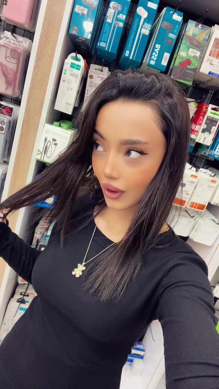 @𝐔𝐥𝐲𝐚🤍