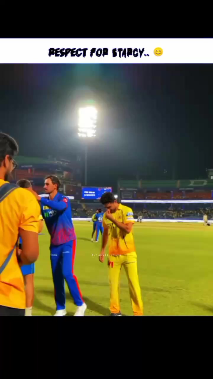 @Mitchell starc