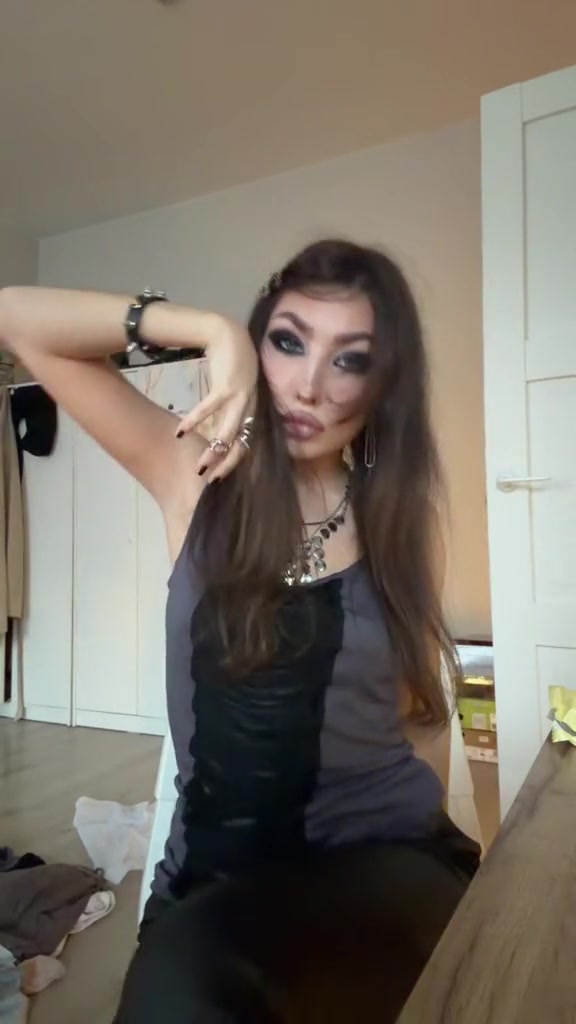 @osamasonya_