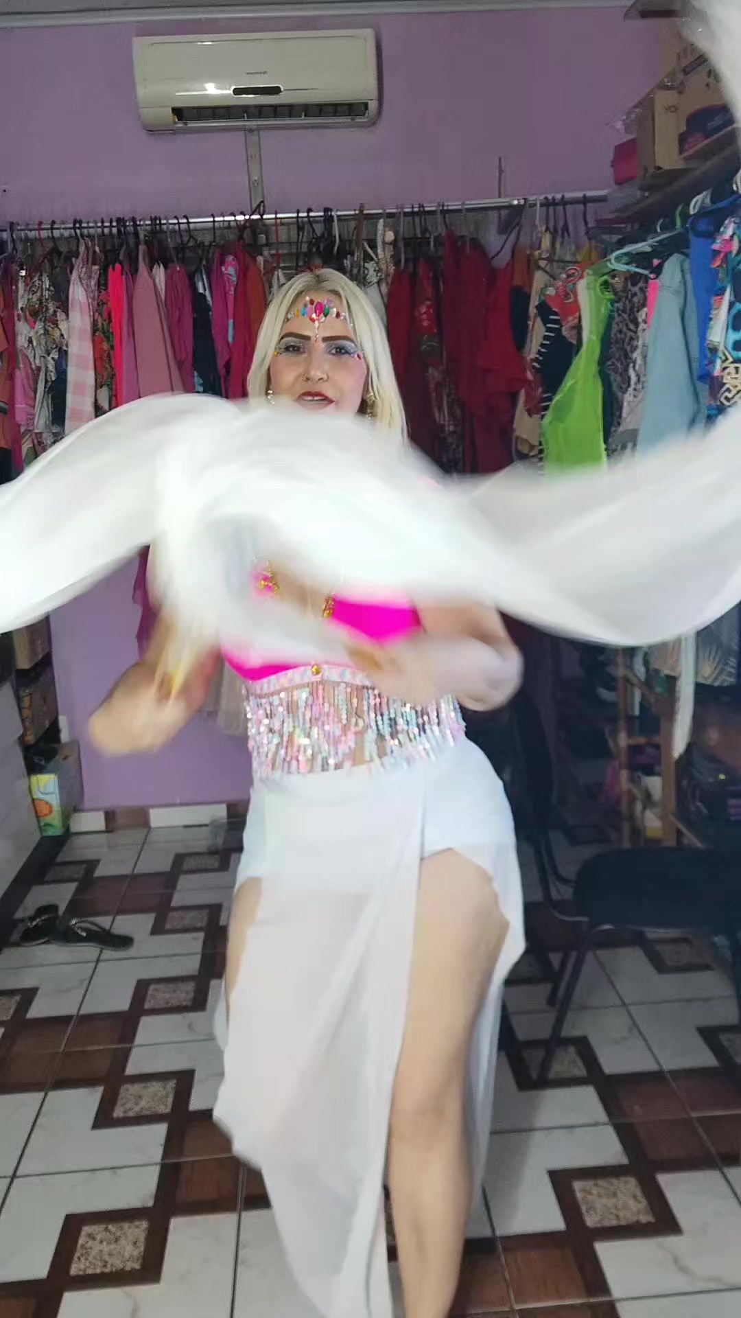 @C&eacute;lia Pera&ccedil;ole