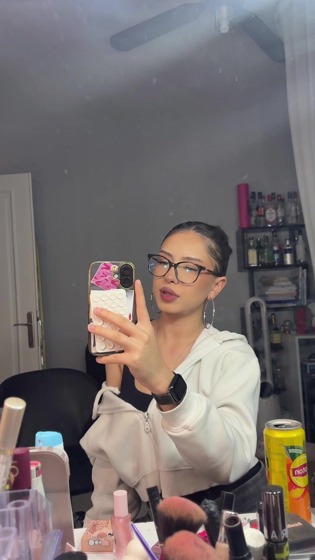 @elosyani